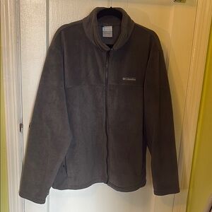 Columbia Men’s Gray Fleece Jacket XL